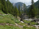 údolí mezi Monte Cristallino di Misurina a Monte Popena