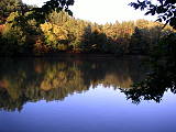 jeseň pri rybníku