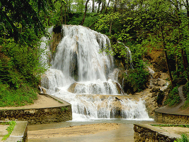 Lučanský vodopád