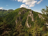 vrch Sokolie 1171 m.n.m. od klesania z vrchu Boboty 1087 m.n.m. do tiesňavy